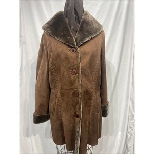 Dibello Brown Shearling Stroller